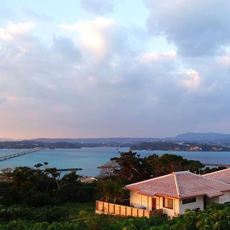 Ocean Hills Kouri Hotell Nakijin Exteriör bild