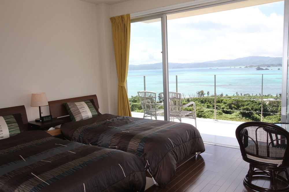 Ocean Hills Kouri Hotell Nakijin Exteriör bild